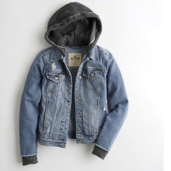 Hollister Denim Jacket- Woman’s - Picture 1 of 10